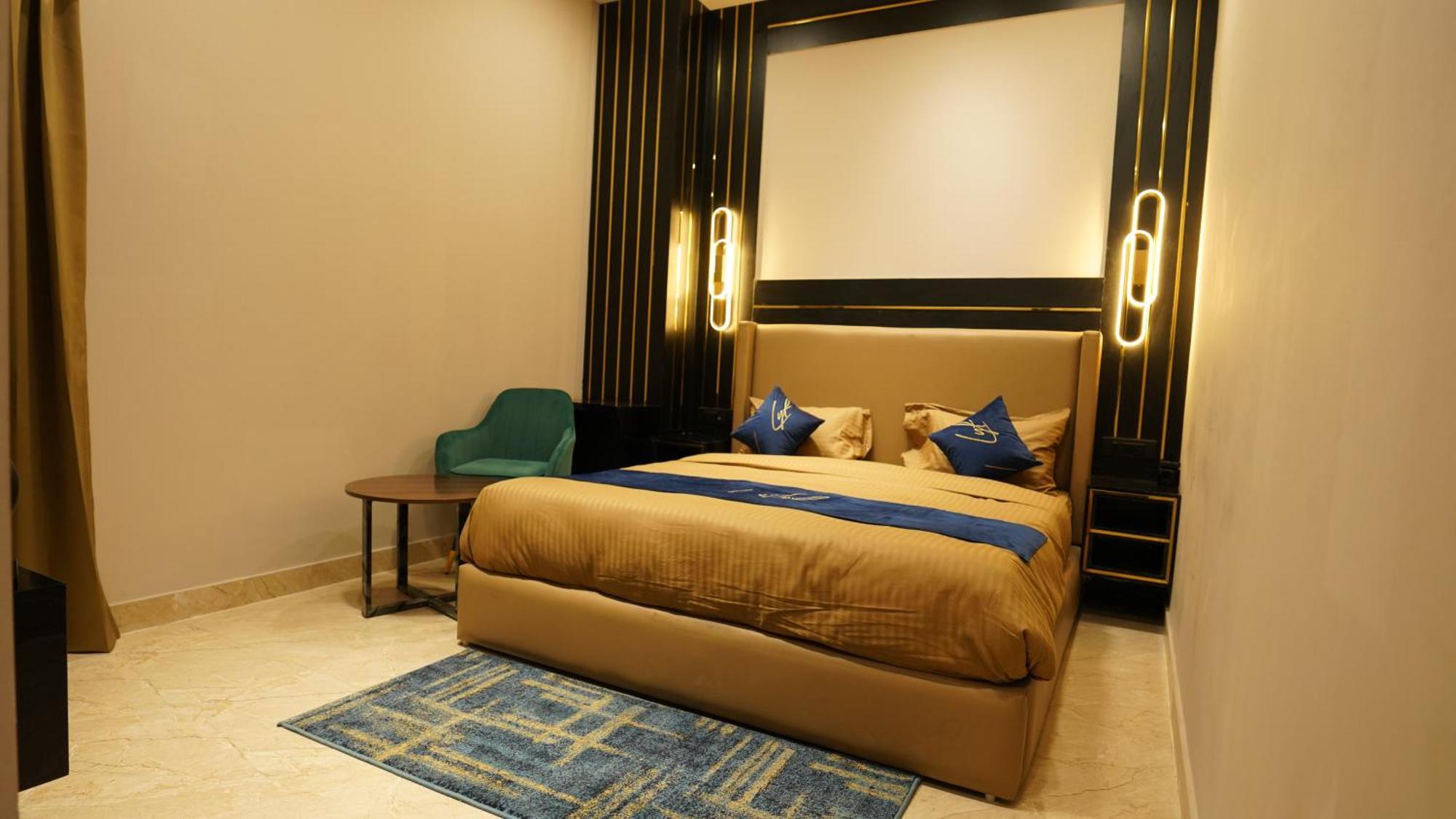 Aquila Grand Suites - Noida Sector 136 Exterior foto